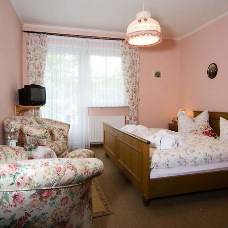 צוויזל Pension Landhaus Hochfeld מראה חיצוני תמונה
